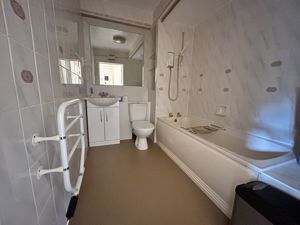 Photo 17- click for photo gallery